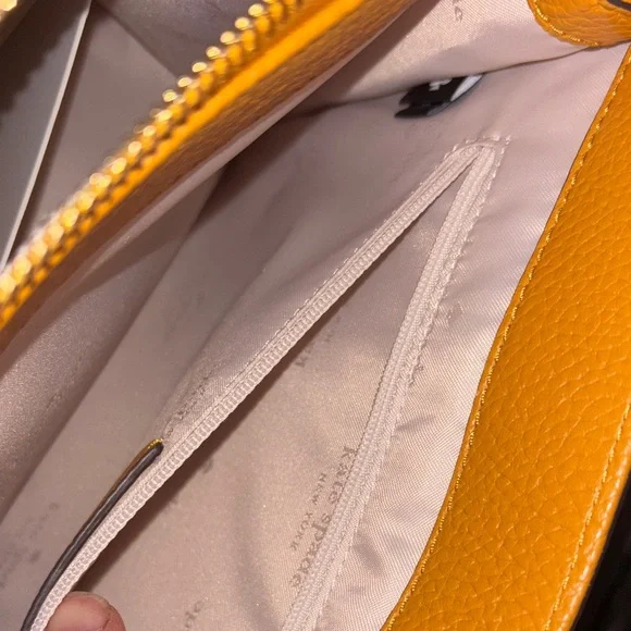 Kate Spade Crossbody Squash Pebbled Leather Purse Bag New With Tag - Picture 12 of 15